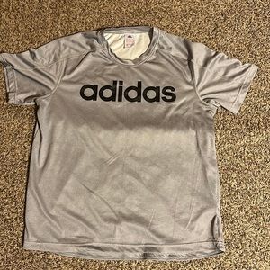 Men’s grey adidas dri-fit tshirt